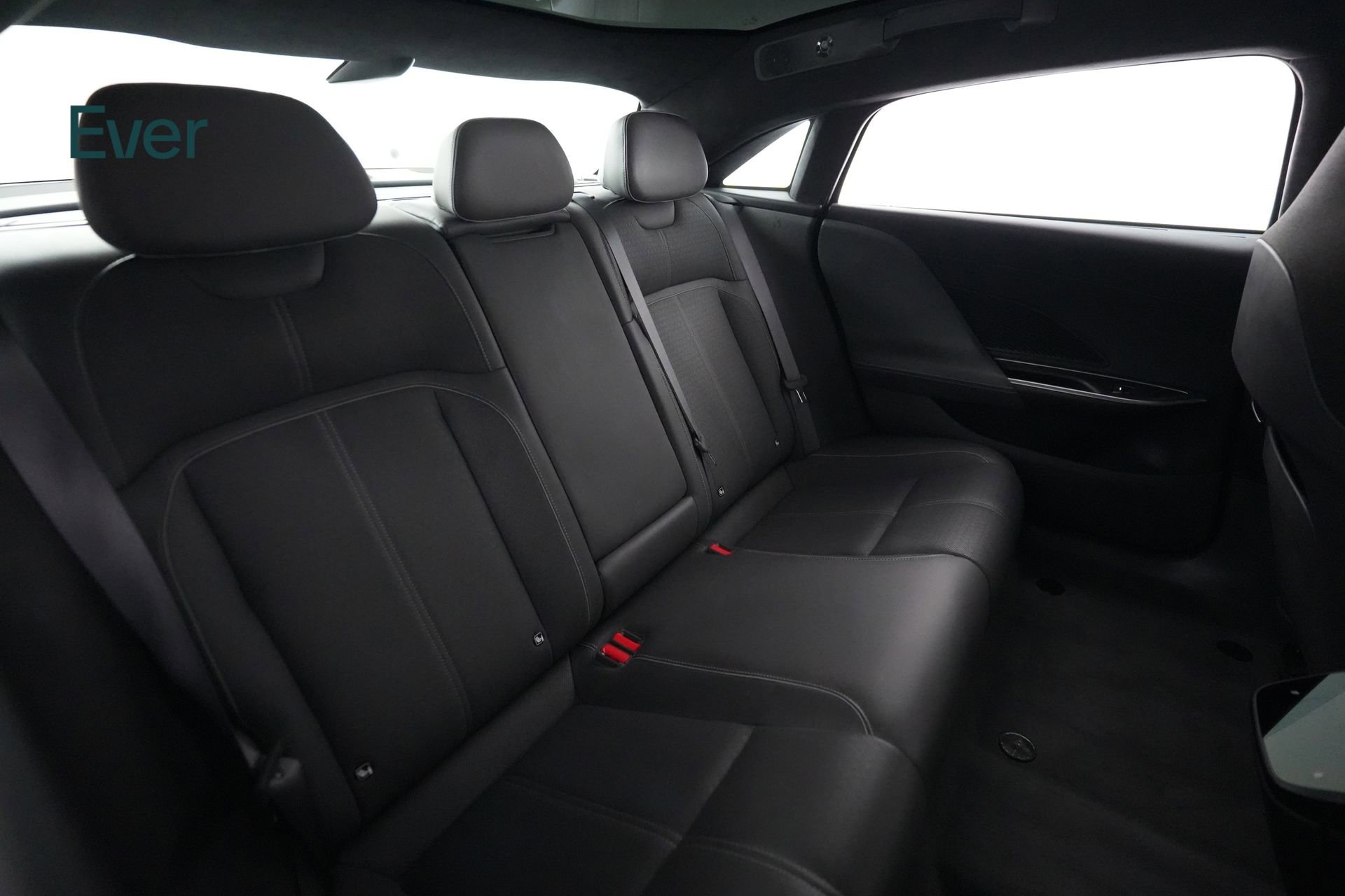 Used 2023 Lucid Air Grand Touring AWD/4WD image 5
