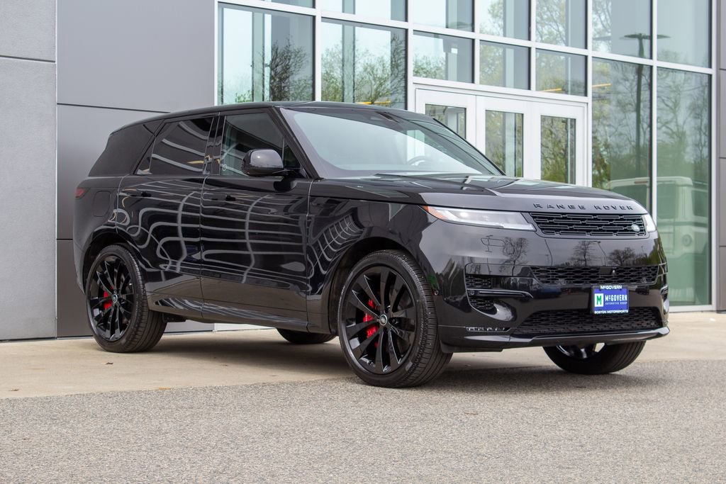 Used 2025 Land Rover Range Rover Sport Dynamic SE AWD/4WD image 3