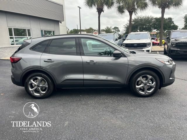New 2026 Ford Escape ST-Line w/ Tech Pack #1 image 8