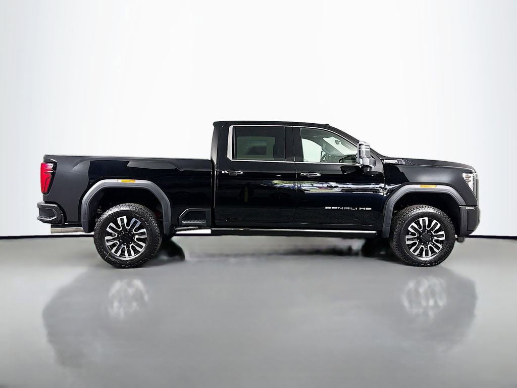 New 2026 GMC Sierra 3500 Denali Ultimate AWD/4WD image 8