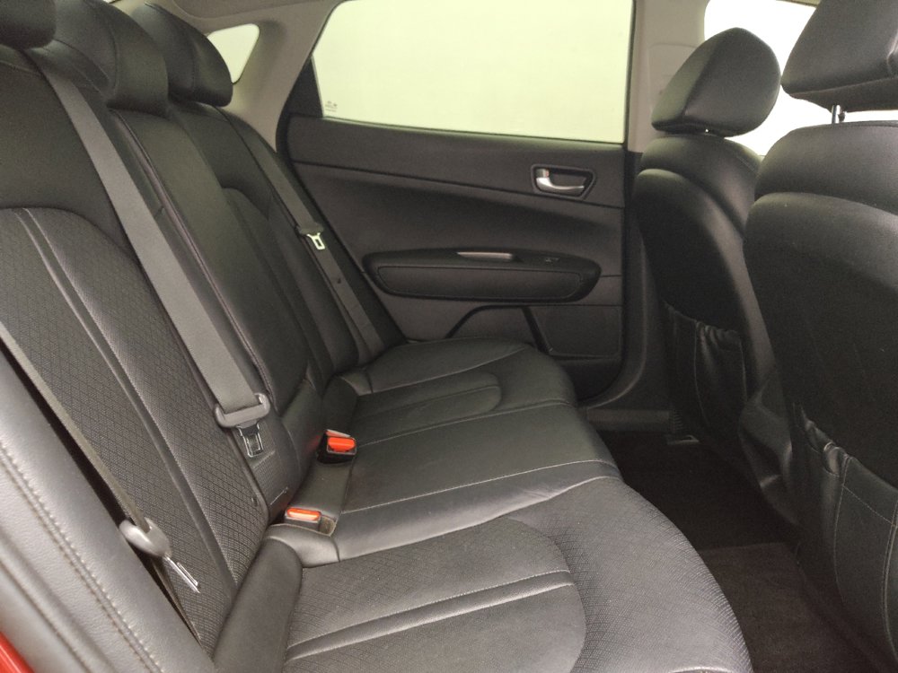 Used 2020 Kia Optima SE FWD image 19