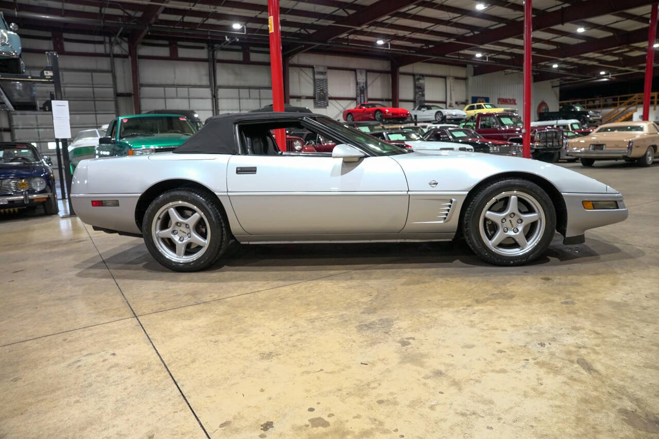 Used 1996 Chevrolet Corvette Convertible RWD image 25
