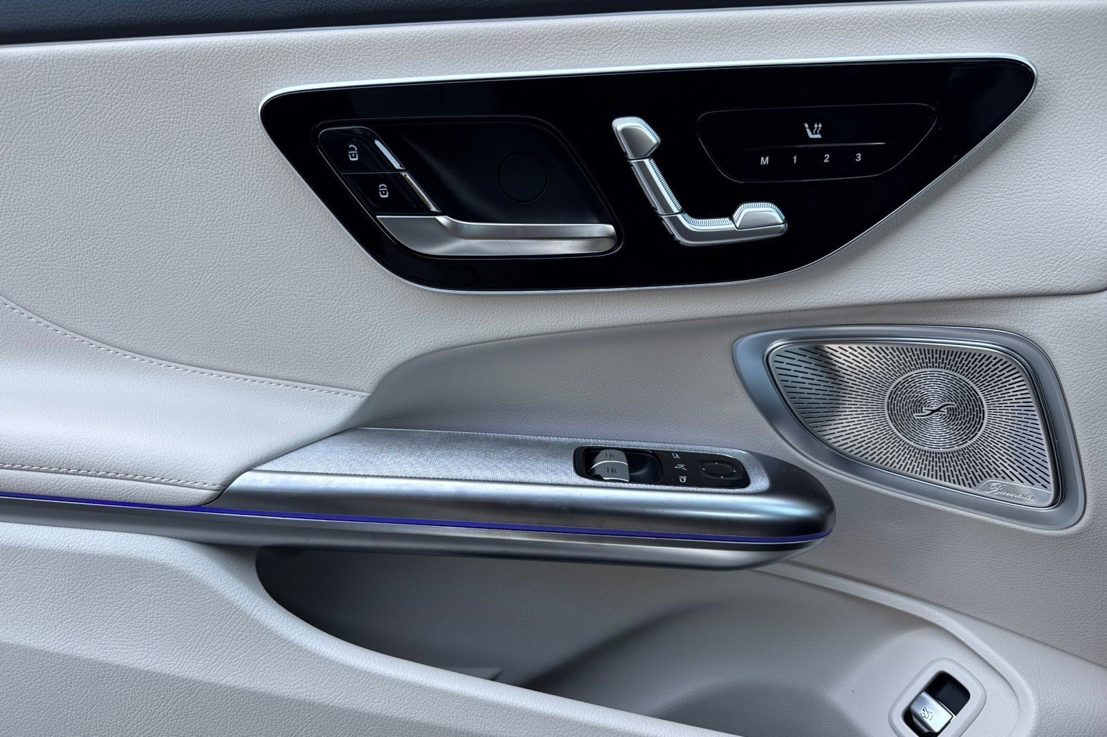 New 2026 Mercedes-Benz CLE 300 4MATIC Coupe image 12