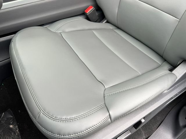 New 2026 Ford Expedition Max Active image 16