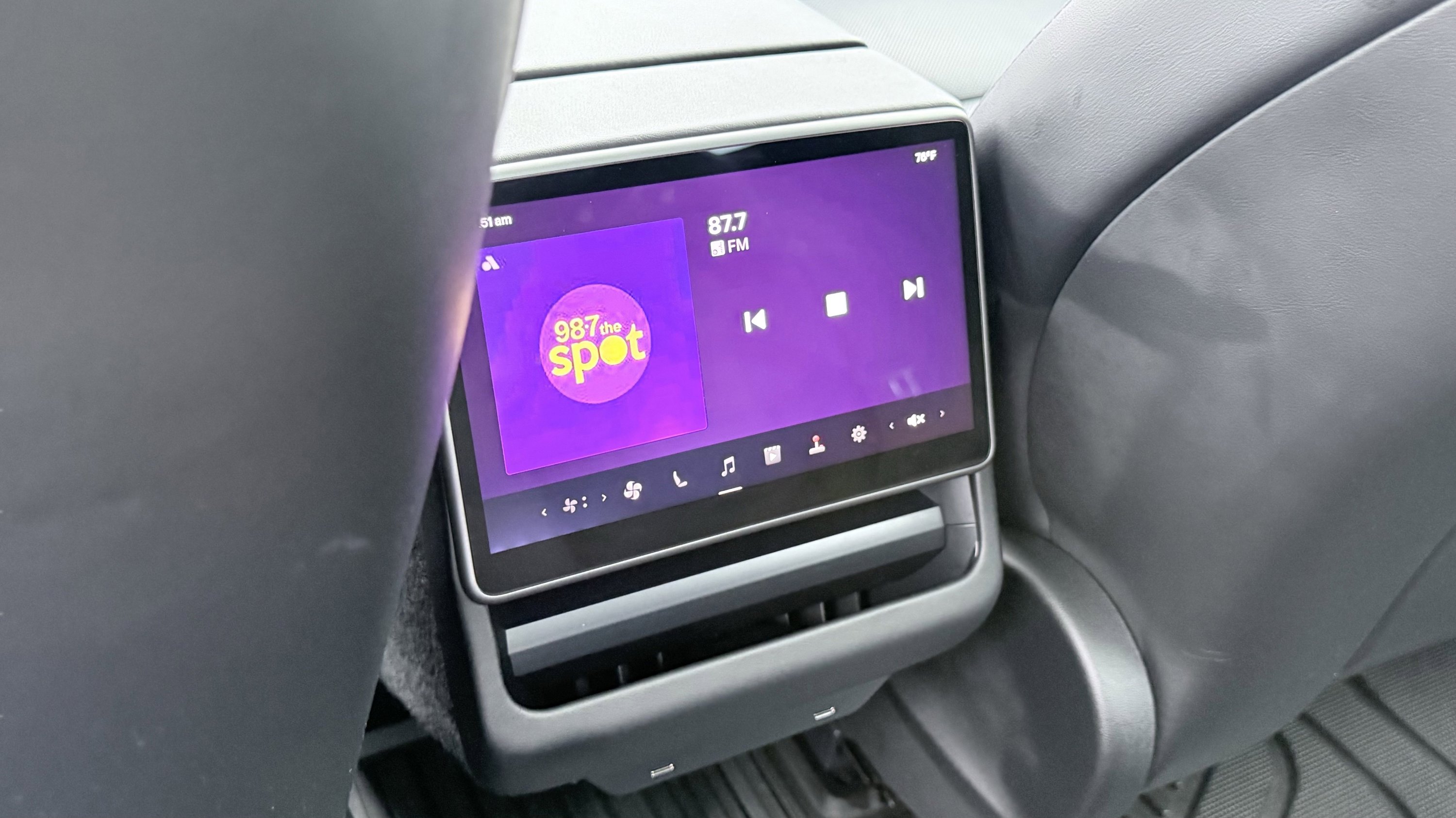 Used 2024 Tesla Model 3 Standard Range RWD image 41