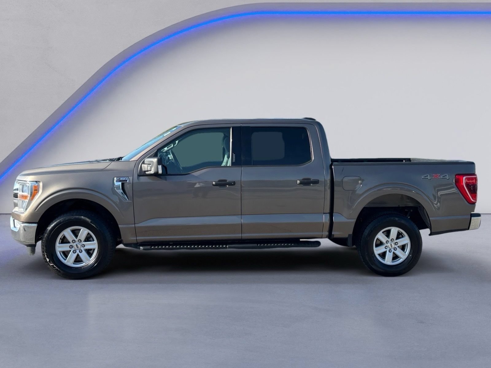 Used 2021 Ford F150 XLT w/ Equipment Group 301A Mid AWD/4WD image 8