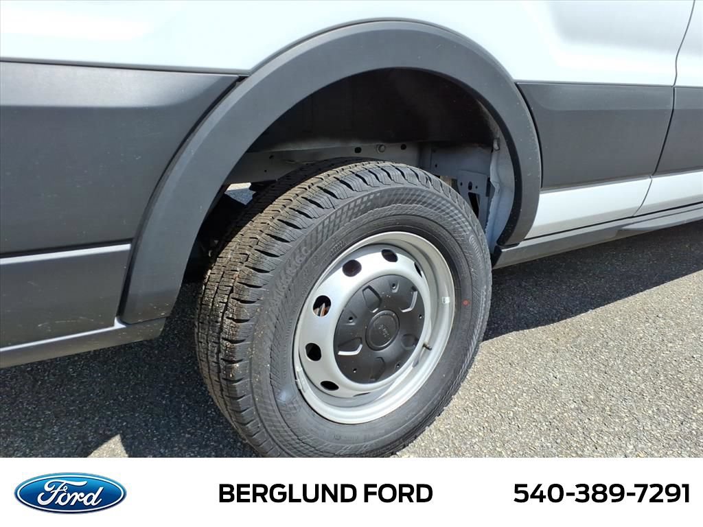 New 2024 Ford Transit 250 Low Roof w/ Load Area Protection Package RWD image 6
