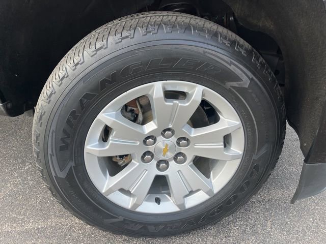 Used 2022 Chevrolet Colorado LT w/ LT Convenience Package image 12