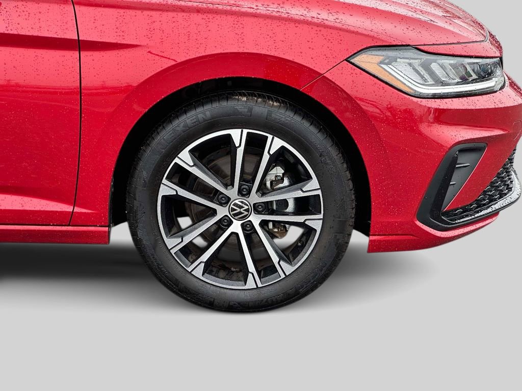 Used 2025 Volkswagen Jetta Sport image 11