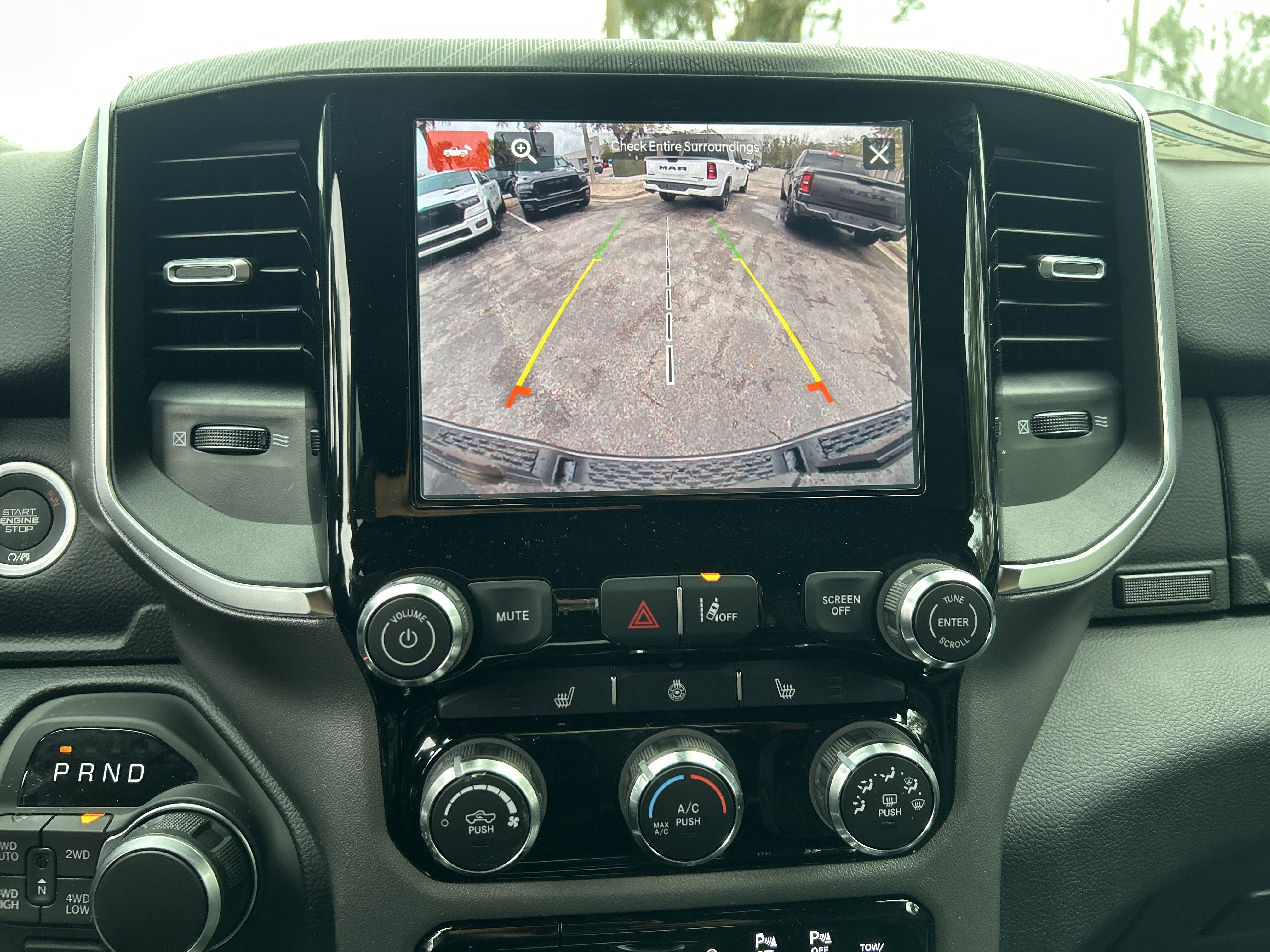 New 2026 RAM 1500 4x4 Crew Cab image 30