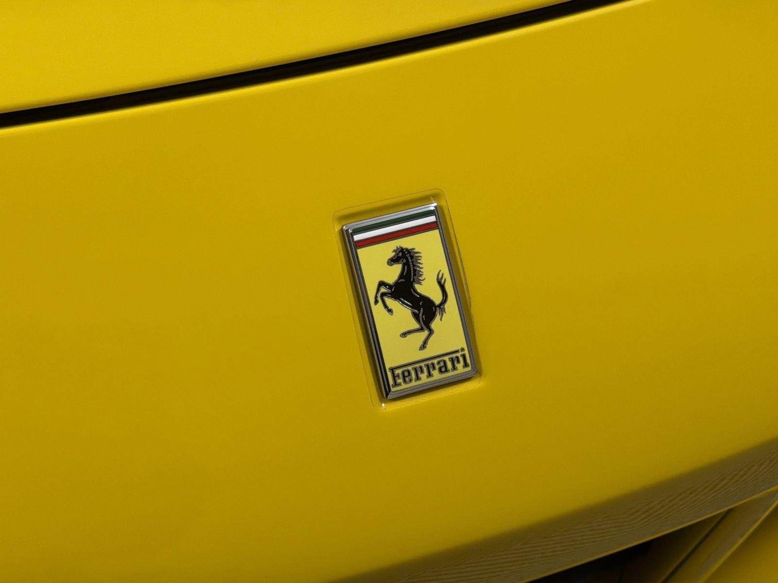 Used 2018 Ferrari 488 GTB image 10