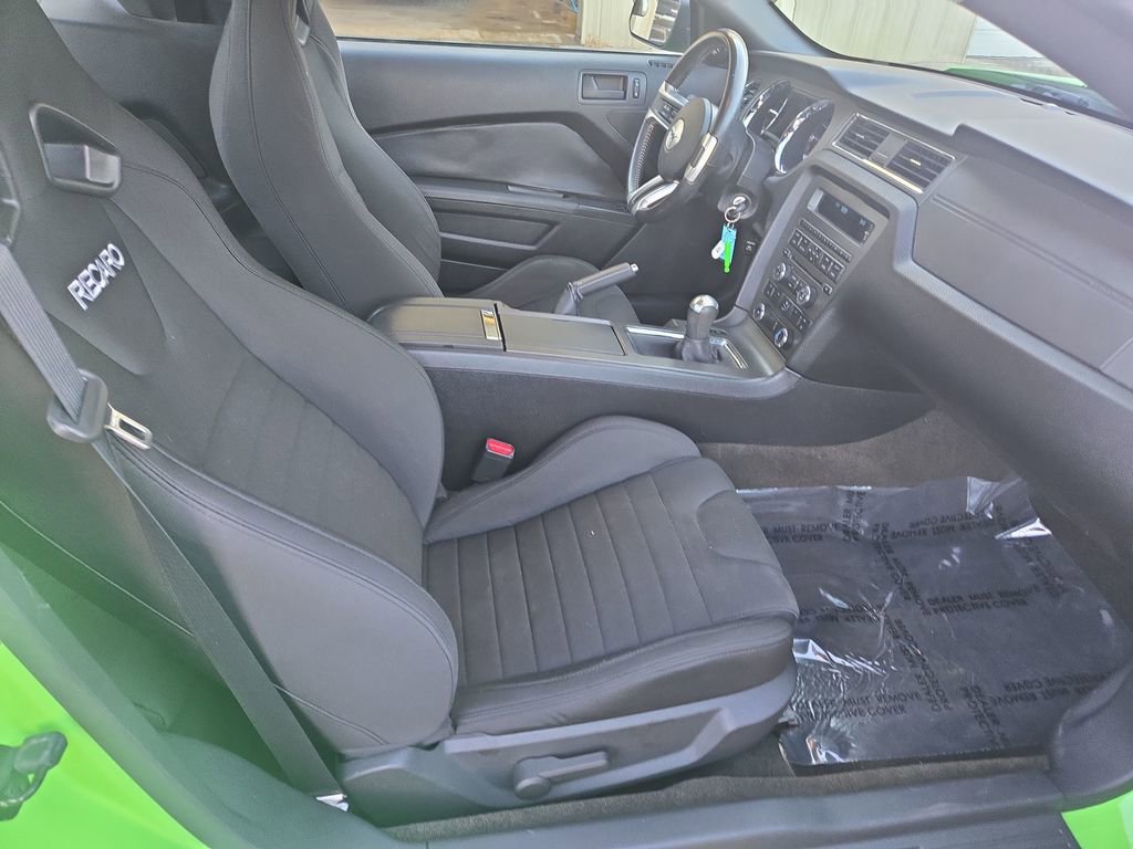 Used 2013 Ford Mustang Coupe w/ V6 Performance Pkg image 35