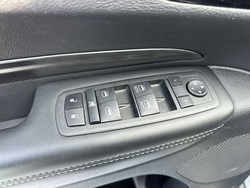 Used 2023 Dodge Durango SXT Launch Edition AWD/4WD image 13