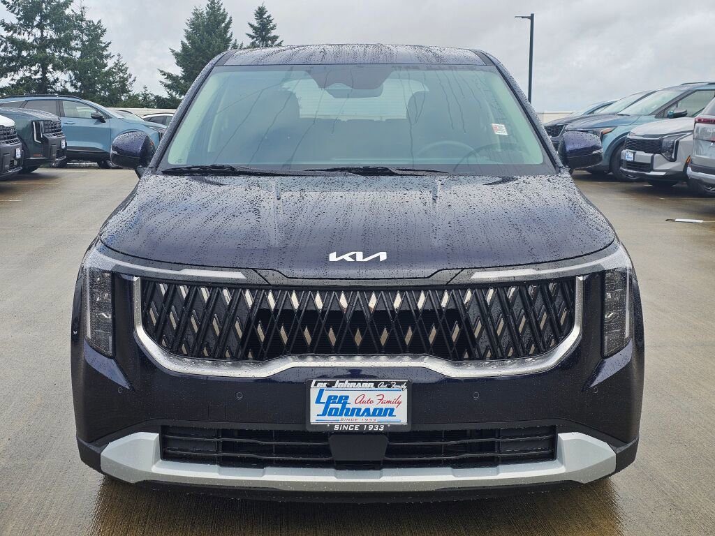 New 2026 Kia Carnival image 2
