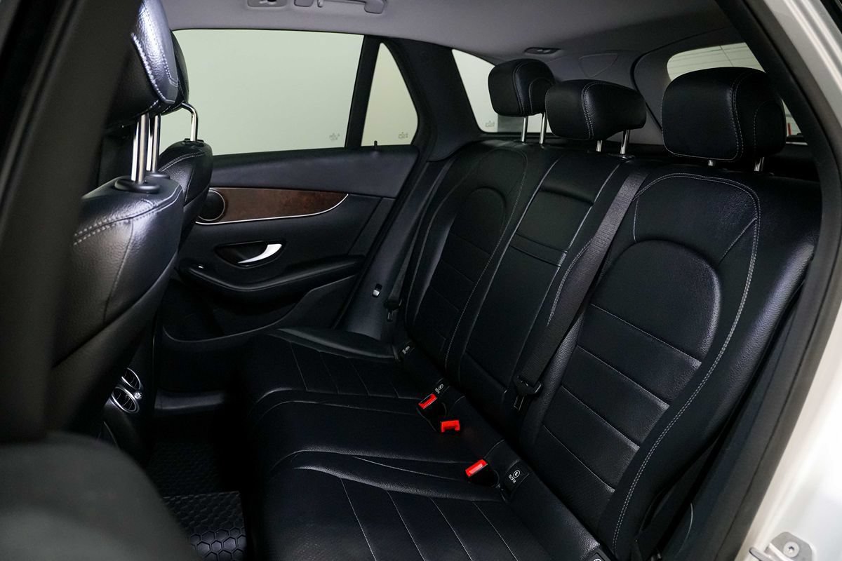 Used 2017 Mercedes-Benz GLC 300 image 15