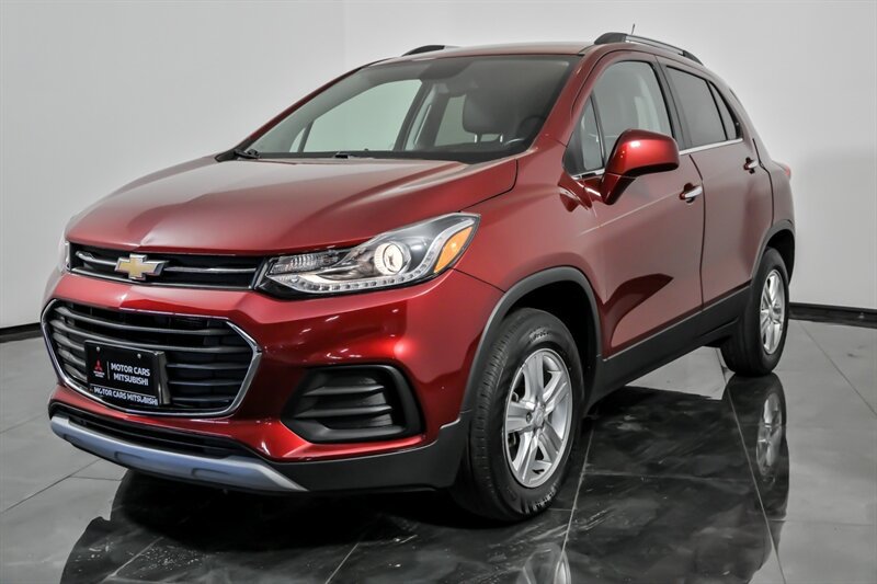 Used 2020 Chevrolet Trax LT w/ Driver Confidence Package AWD/4WD image 5