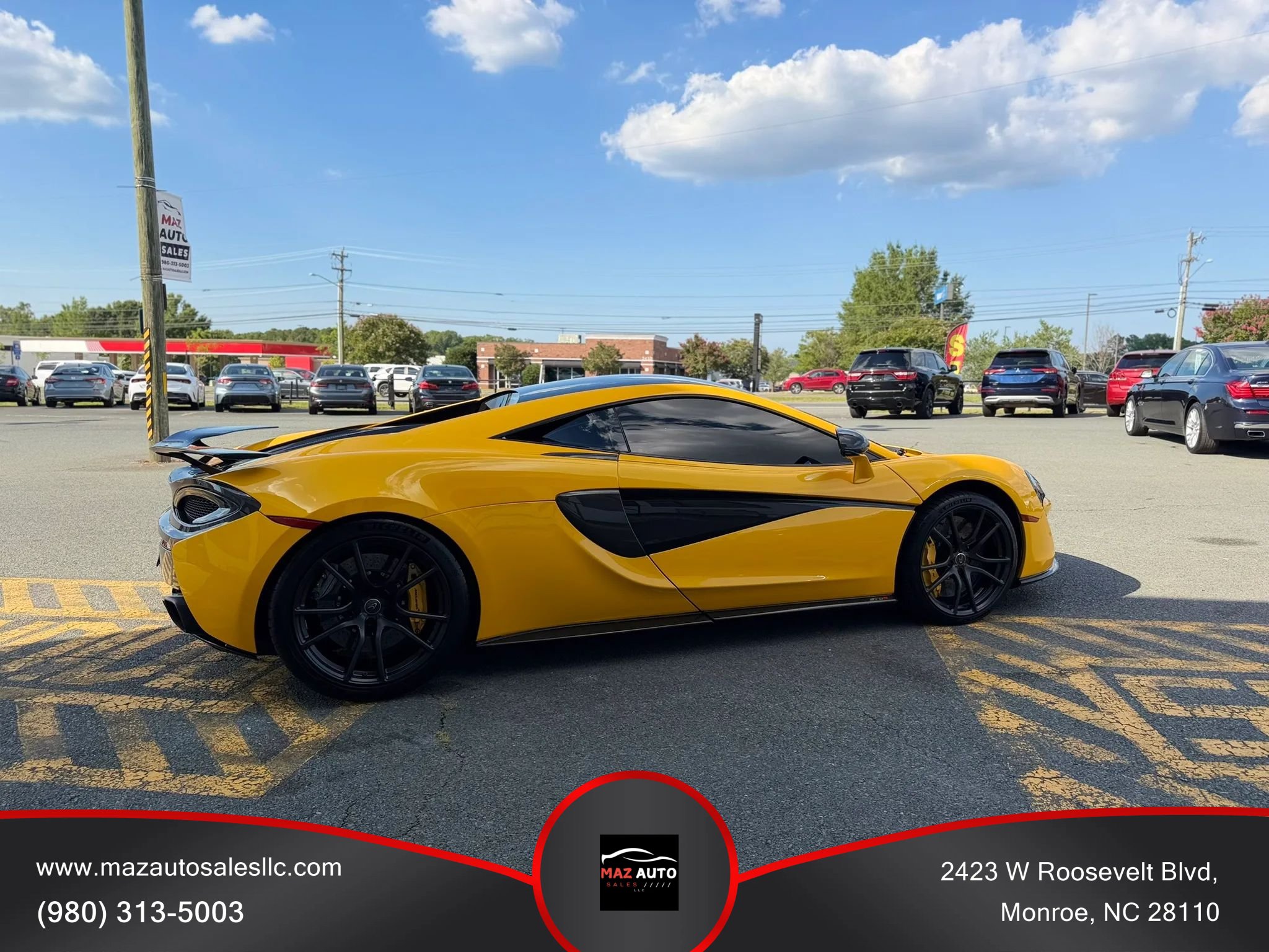 Used 2017 McLaren 570S Coupe RWD image 4