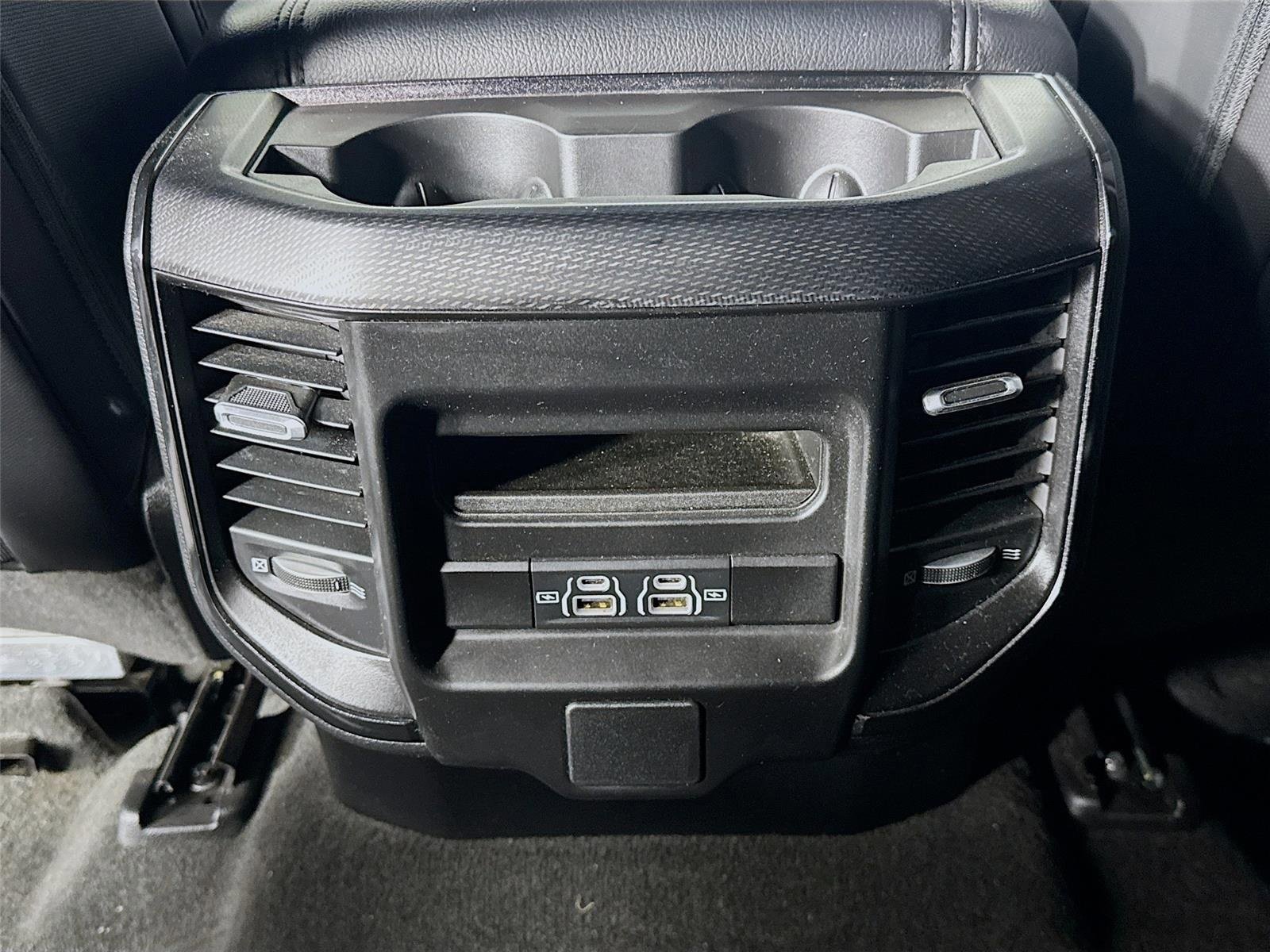 Used 2023 RAM 1500 Big Horn AWD/4WD image 25