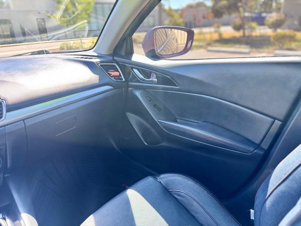 Used 2014 MAZDA MAZDA3 s Grand Touring FWD image 12