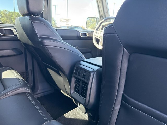 New 2025 Ford Bronco Outer Banks image 19