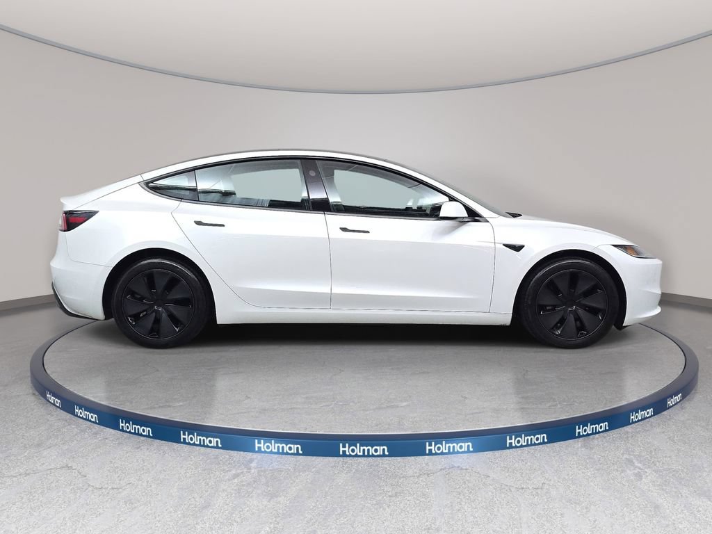 Used 2024 Tesla Model 3 Standard Range RWD image 5