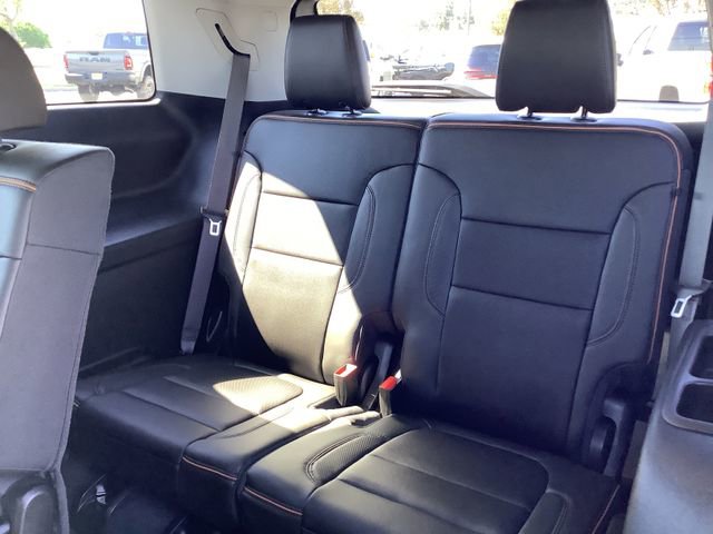 Used 2023 GMC Acadia AT4 w/ Technology Package image 27