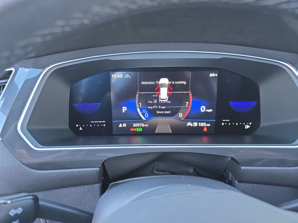 Certified 2023 Volkswagen Tiguan SE R-Line AWD/4WD image 10