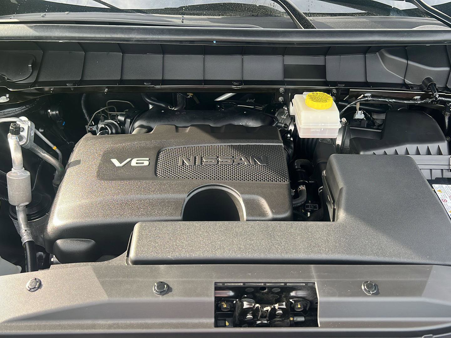 Used 2023 Nissan Pathfinder Platinum image 39