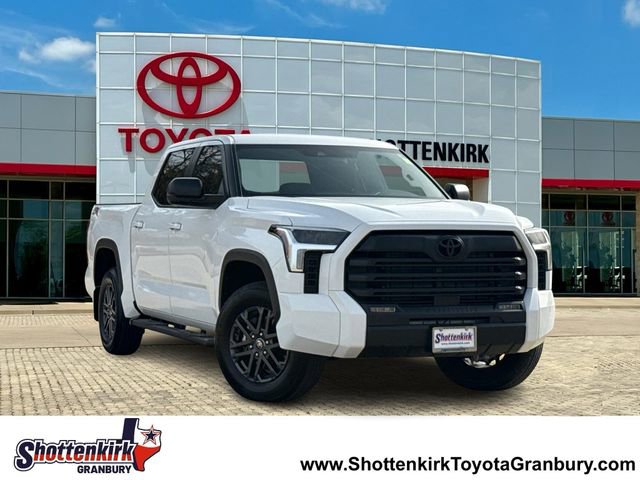 Used 2025 Toyota Tundra SR5 w/ SX Package RWD image 1