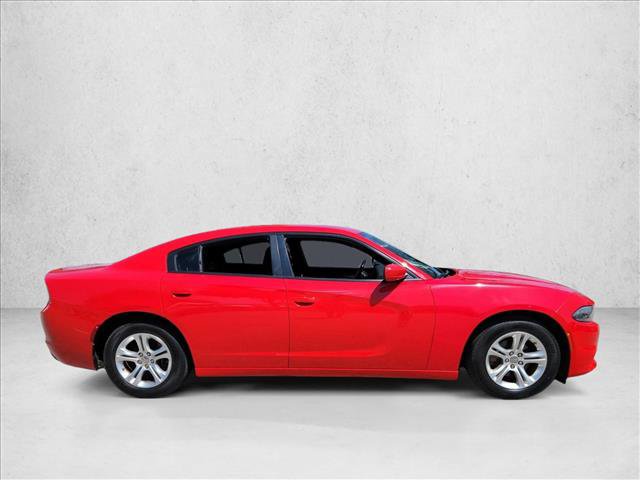 Used 2022 Dodge Charger SXT RWD image 4