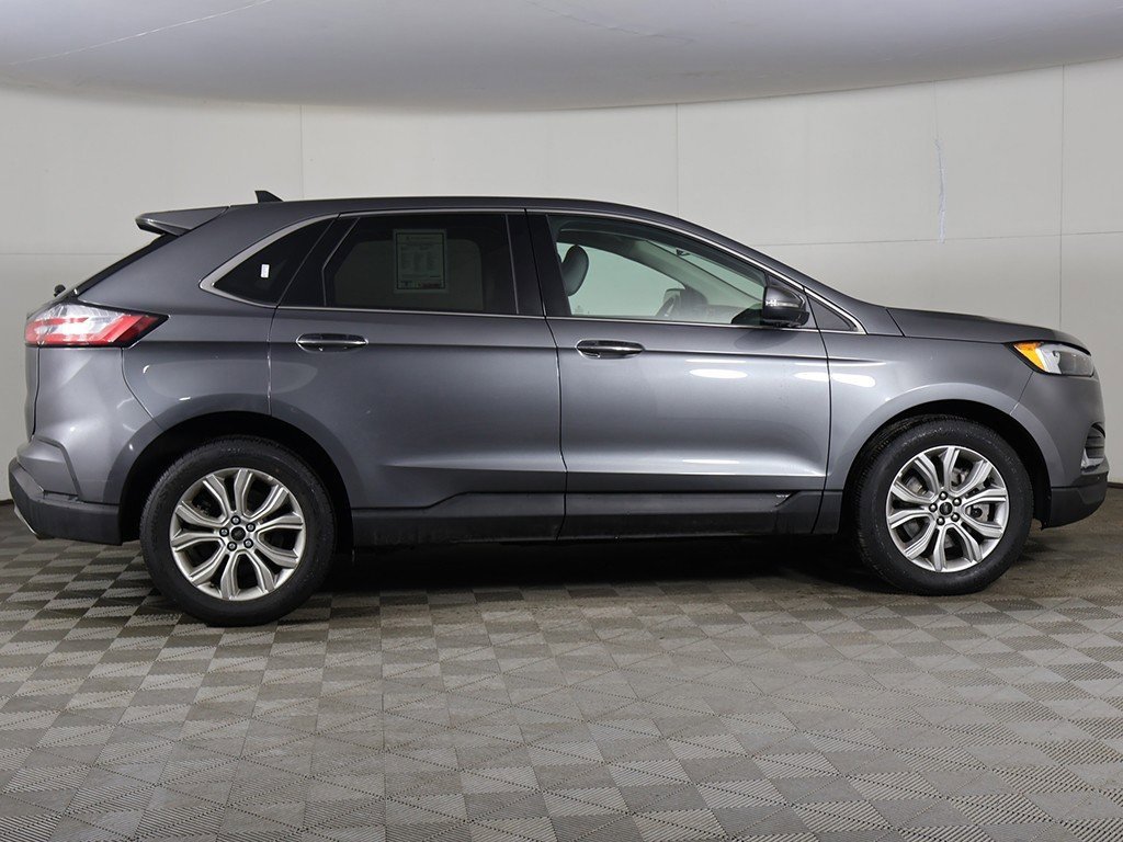 Used 2024 Ford Edge Titanium image 16