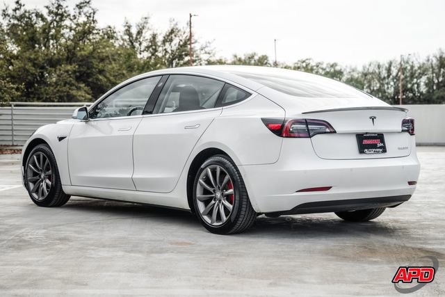 Used 2020 Tesla Model 3 Performance image 3