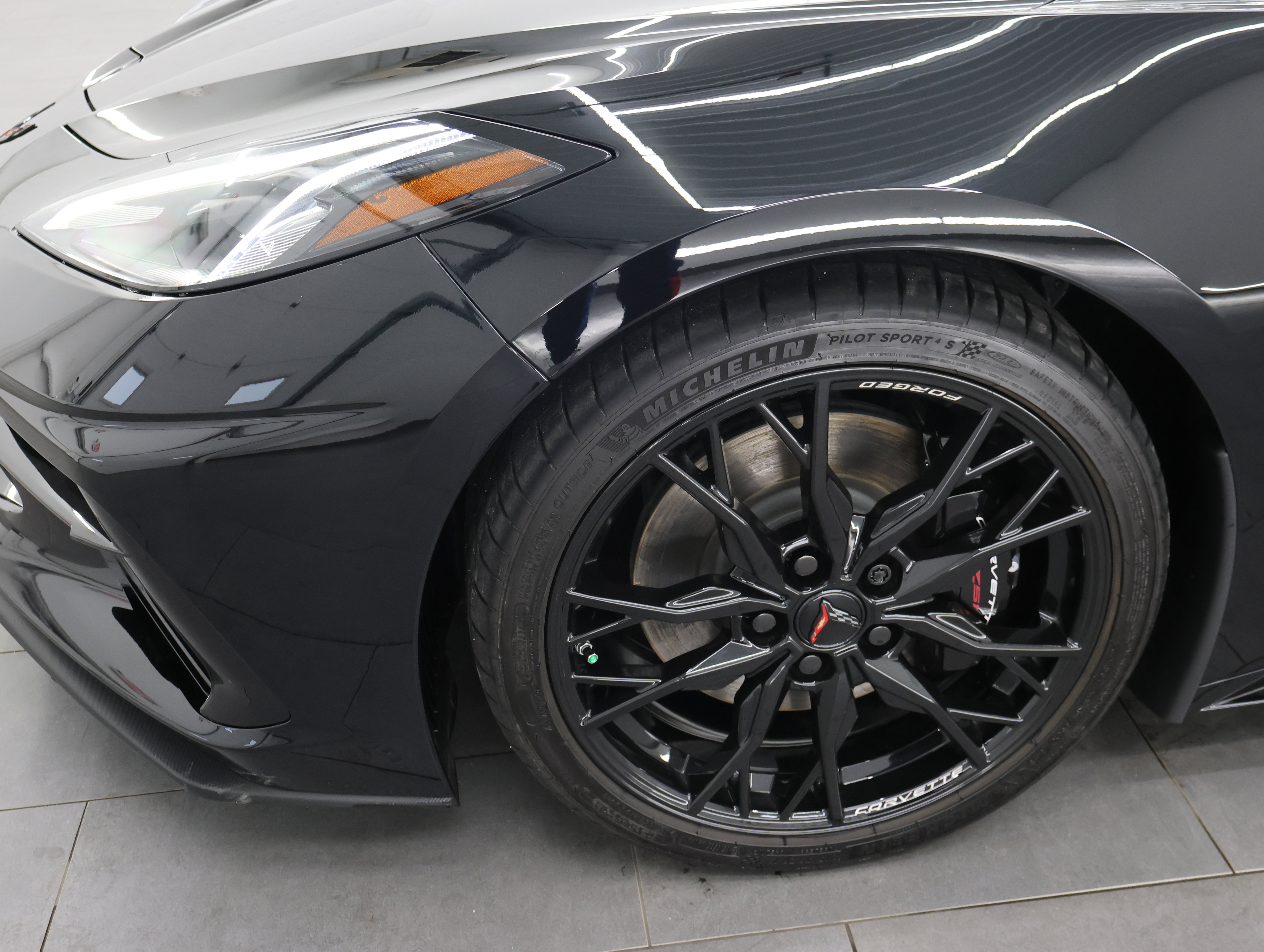 Used 2023 Chevrolet Corvette Stingray Premium Cpe w/ Z51 Performance Package image 31