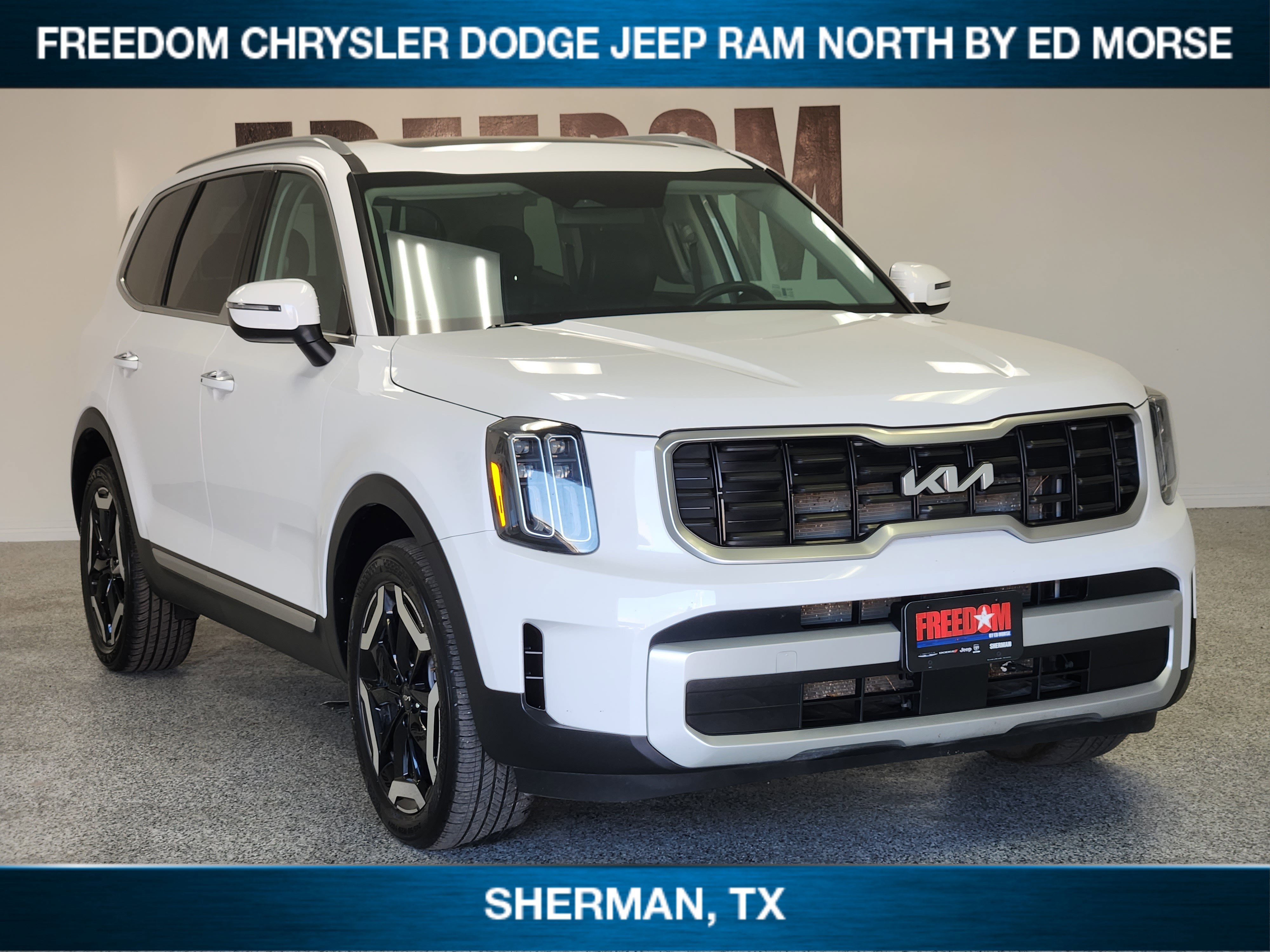 Used 2025 Kia Telluride S video 2