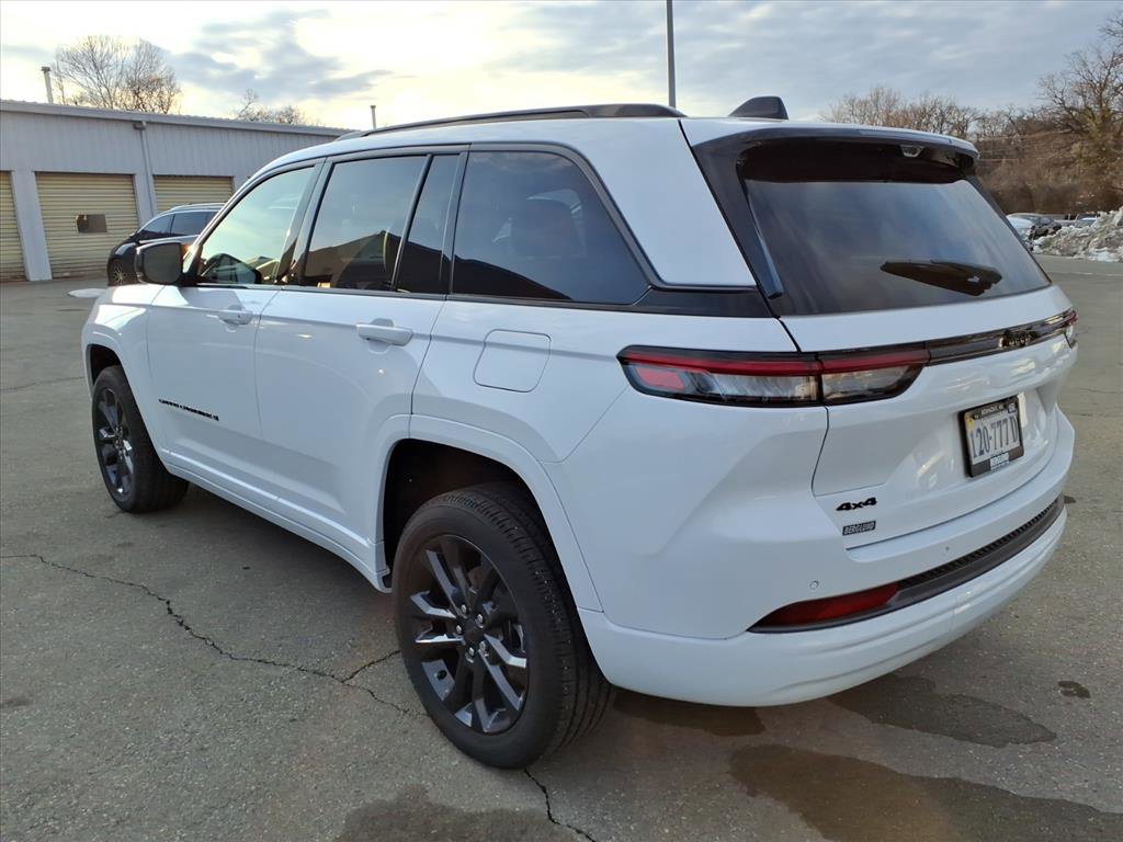 New 2026 Jeep Grand Cherokee Limited Reserve image 6