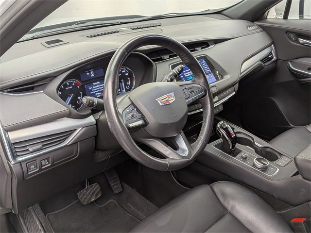 Certified 2023 Cadillac XT4 Premium Luxury w/ Cold Weather Package image 9
