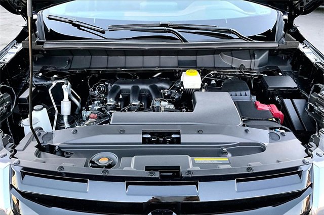 New 2025 Nissan Pathfinder SV image 11