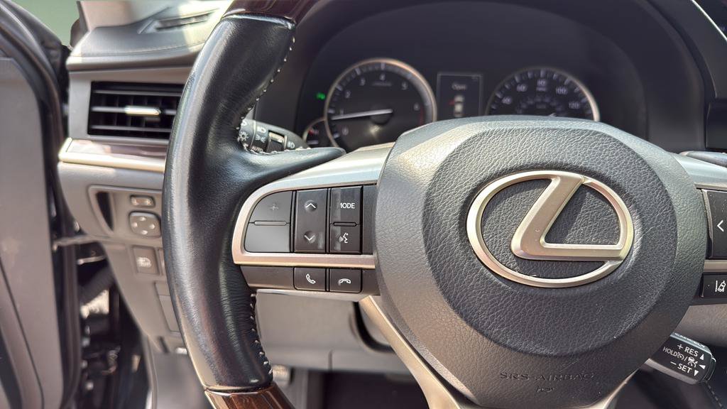 Used 2016 Lexus ES 350 w/ Luxury Package w/Wood Trim FWD image 21