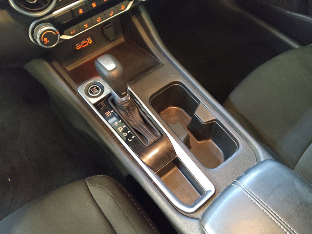 Used 2023 Nissan Sentra SV FWD image 26
