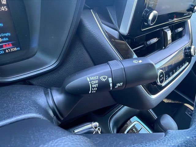 Used 2021 Toyota Corolla LE FWD image 26