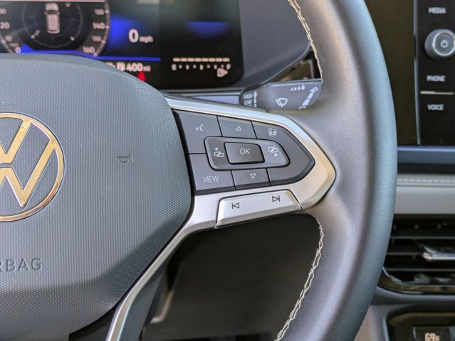 Used 2024 Volkswagen Taos SE image 21