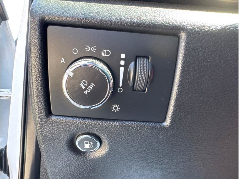 Used 2021 Jeep Grand Cherokee Limited X AWD/4WD image 17