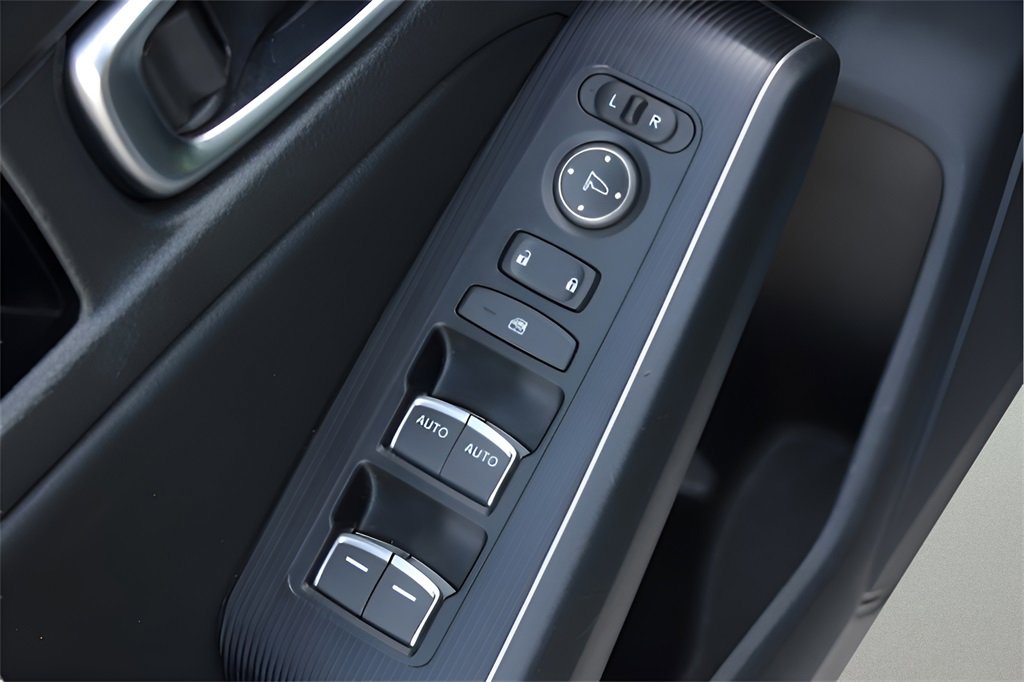 Used 2024 Honda Civic Touring image 13