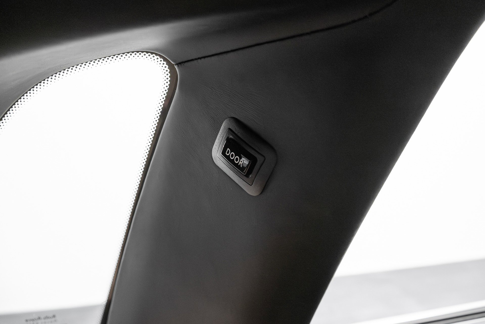 Used 2022 Rolls-Royce Ghost image 28