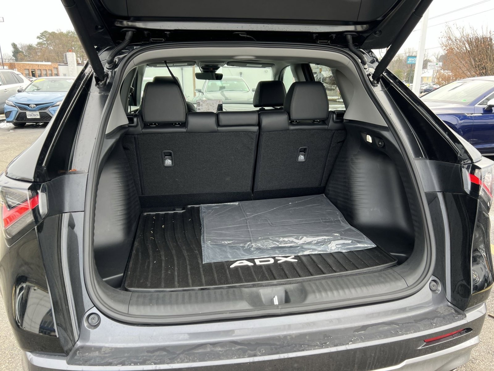 Used 2025 Acura ADX FWD image 28