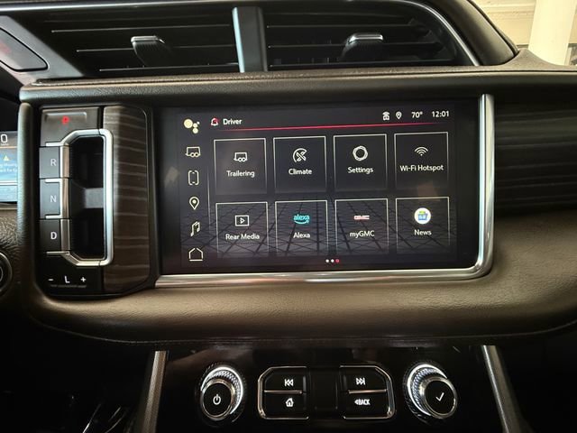 Used 2024 GMC Yukon XL Denali w/ Advanced Technology Package AWD/4WD image 21