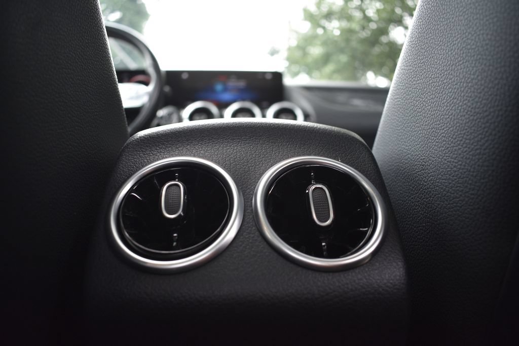 Used 2023 Mercedes-Benz GLA 250 image 31