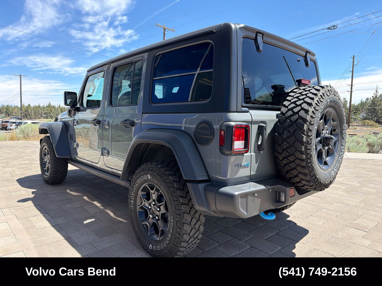 Used 2023 Jeep Wrangler Unlimited w/ 8.4" Radio Group AWD/4WD image 5