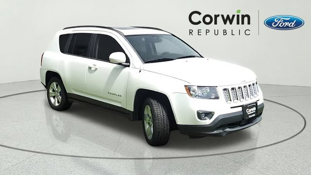 Used 2015 Jeep Compass High Altitude FWD image 8