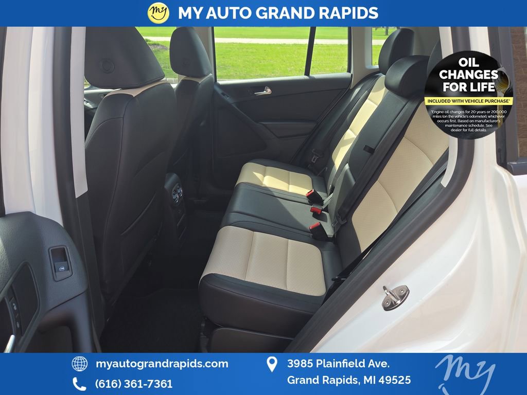 Used 2017 Volkswagen Tiguan S image 27